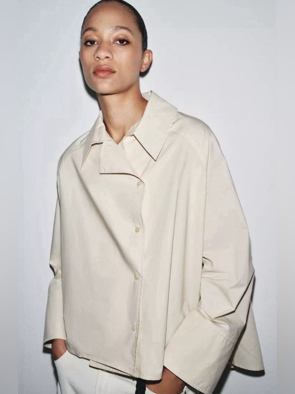 NWT. Zara ZW Collection Stone Oversized Pleated Shirt. Size M.